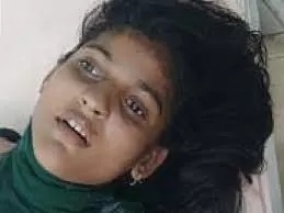 Meerut : तीन बेटियों को नहर में डुबाने पहुंचा पिता