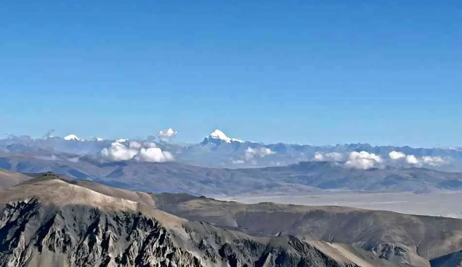   नवरात्रि के पहले दिन से भारत की भूमि से शुरू हुए कैलाश पर्वत के पवित्र दर्शन