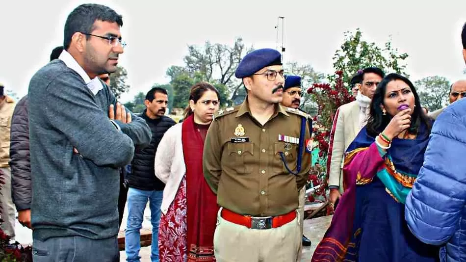 मेरठ की मेजर ध्यान चंद स्पोर्ट्स यूनिवर्सिटी निर्माण कार्य में आई तेजी, निरीक्षण करने पहुंचे अधिकारी