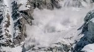 Uttarakhand: चमोली में हिमस्खलन, हाई-वे निर्माण में लगे 57 मजदूर दबे