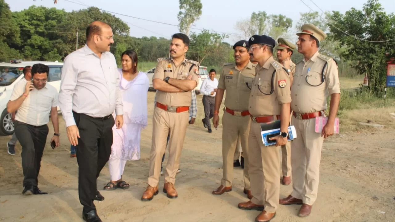 कांवड़ यात्रा की तैयारियों को लेकर डीएम और एसएसपी ने किया निरीक्षण