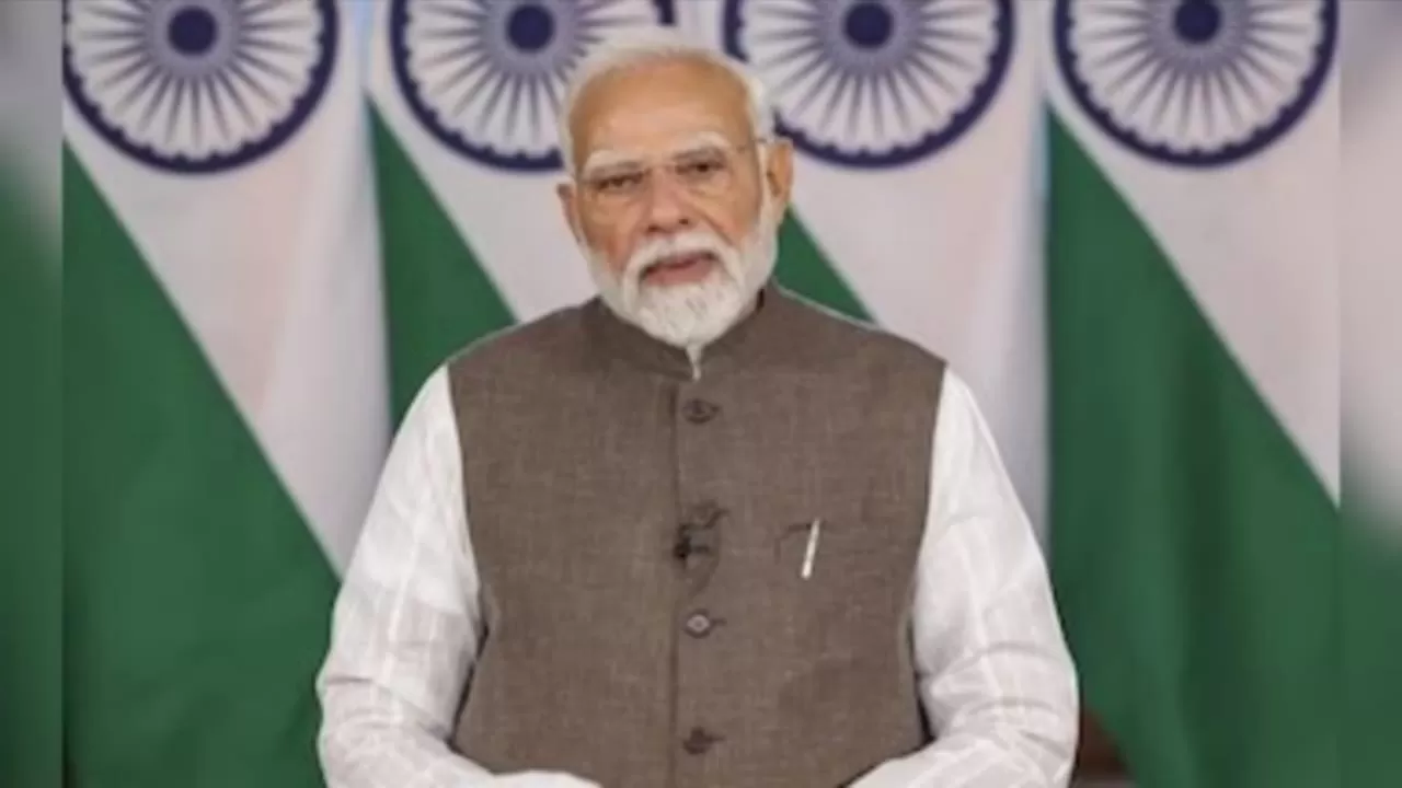 अहमदाबाद विमान हादसा: सुबह करीब 8:30 बजे अहमदाबाद पहुंच सकते हैं प्रधानमंत्री, घटनास्थल का करेंगे दौरा