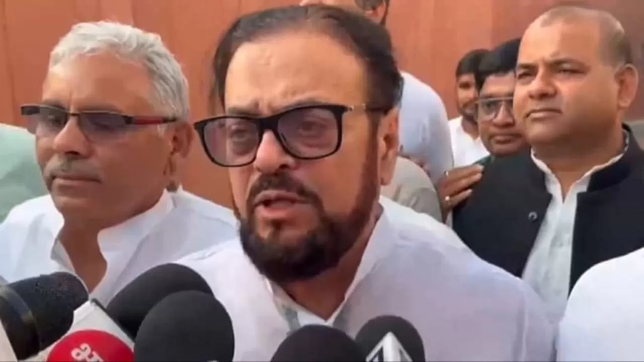 अबू आजमी ने पंढरपुर वारी बयान पर मांगी माफी, बोले – 