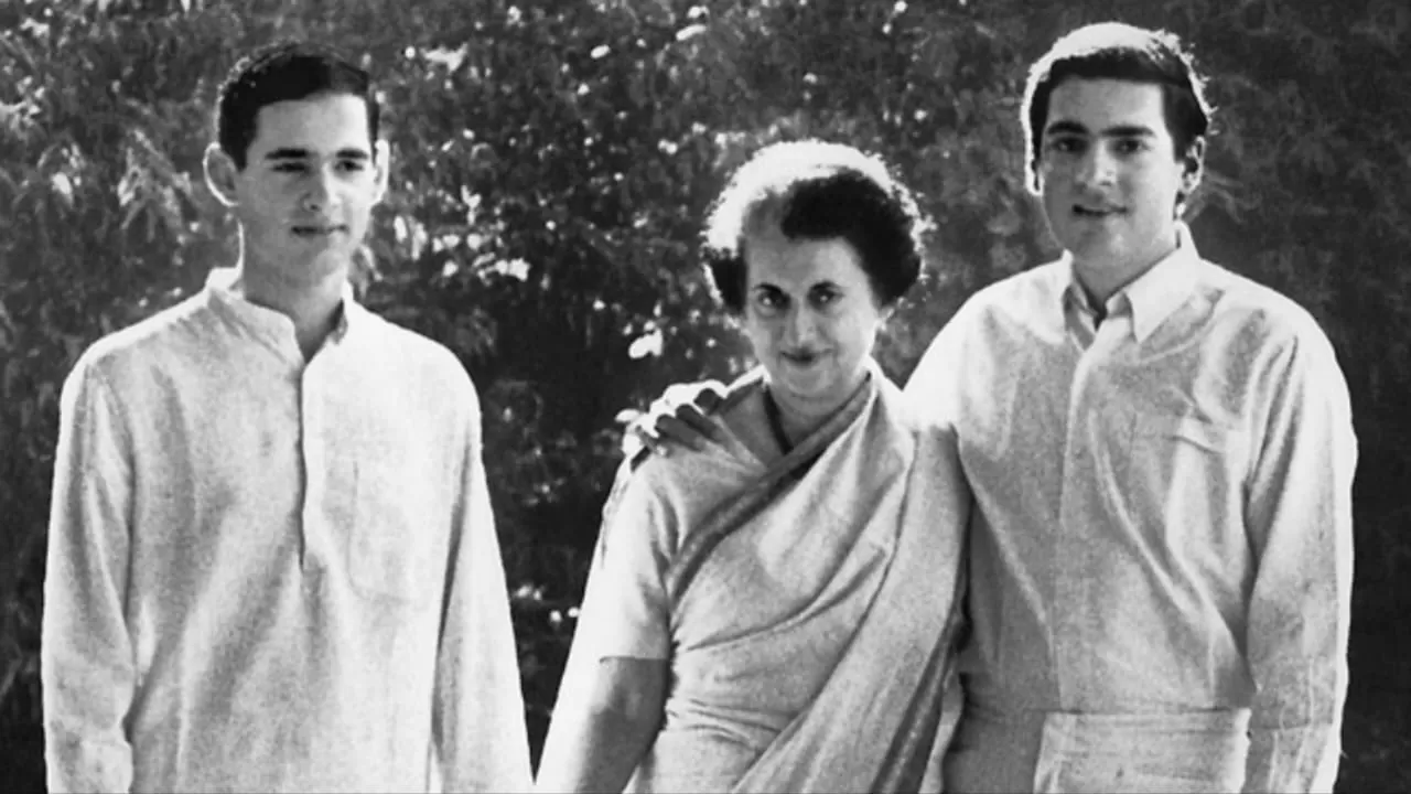 आपातकाल और ‘क़िस्सा कुर्सी का’: संजय गांधी को जेल एक फ़िल्म के कारण हुई