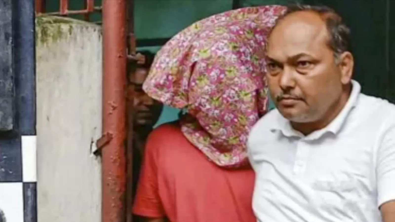 कोलकाता गैंगरेप केस: लॉ कॉलेज की छात्रा से दुष्कर्म मामले में चौथी गिरफ्तारी, 55 वर्षीय सिक्योरिटी गार्ड पिनाकी बनर्जी पकड़ा गया