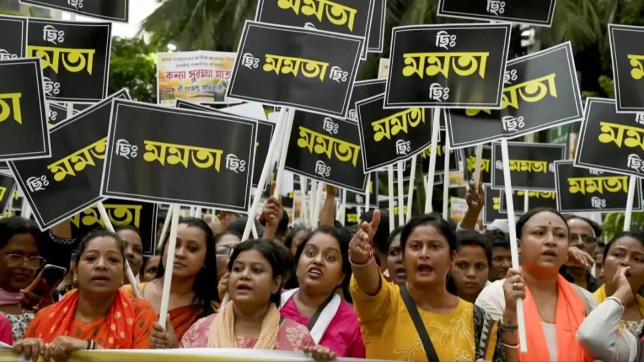 कोलकाता लॉ कॉलेज रेप केस: बीजेपी की फैक्ट फाइंडिंग टीम पहुंची बंगाल, कांग्रेस ने बताया 