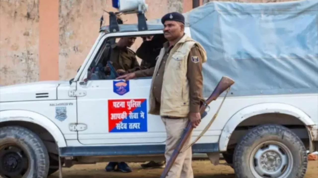 पटना व्यापारी हत्या मामला: मुठभेड़ में एक संदिग्ध विकास उर्फ़ राजा ढेर, हथियार बरामद