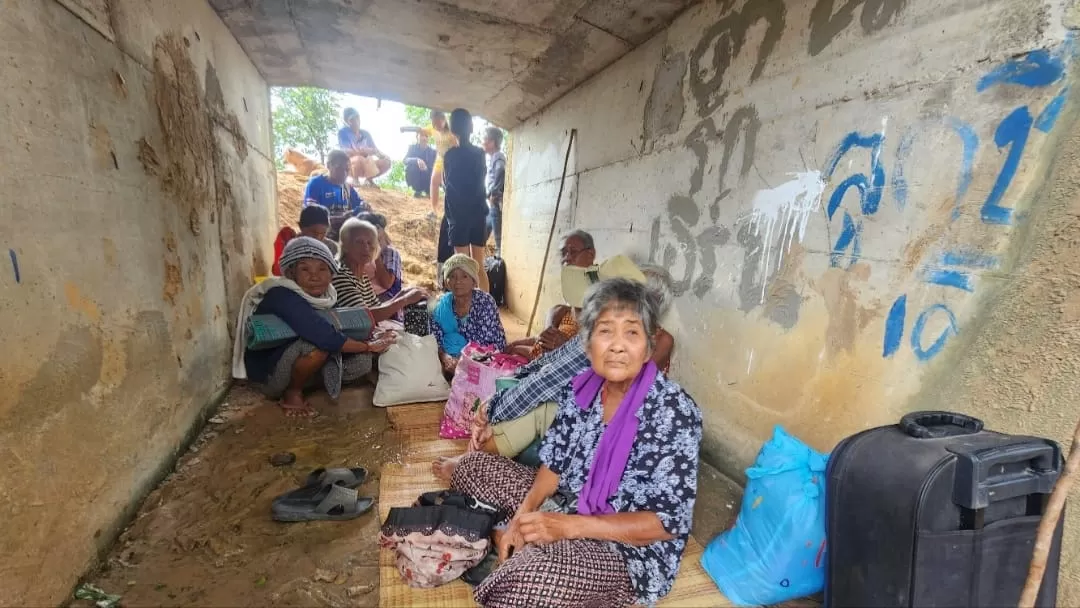 थाईलैंड-कंबोडिया सीमा पर सैन्य झड़प तेज़, 12 की मौत; 582 स्कूल बंद, राष्ट्रीय उद्यानों को बनाया गया सैन्य अड्डा